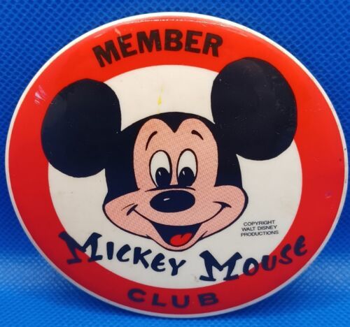 Vintage 1970s Walt Disney Productions Member Mickey Mouse Club Pinback 3-1/2" - £4.37 GBP