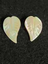 Vintage Ladies Clip On Earrings Leaf Germany Pretty Dressy Collectible - £15.68 GBP