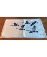 Richard E. Bishop Canadian Flying Geese Linen Placemats Set of 4 Table Mats - £27.45 GBP
