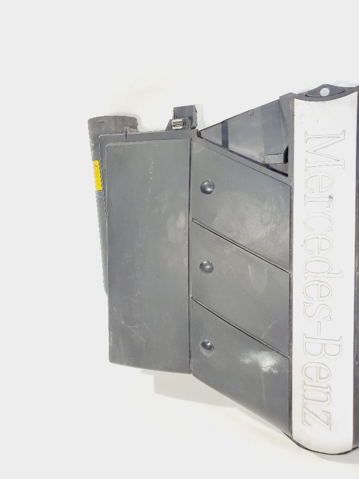 2004 2005 2006 Mercedes CLK500 OEM 5.0L Air Cleaner  Item image 2
