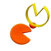 PACMAN COOKIE CUTTER ARCADE VIDEO GAME CHARACTER ( PICK YOUR SIZE ) - $1.87+