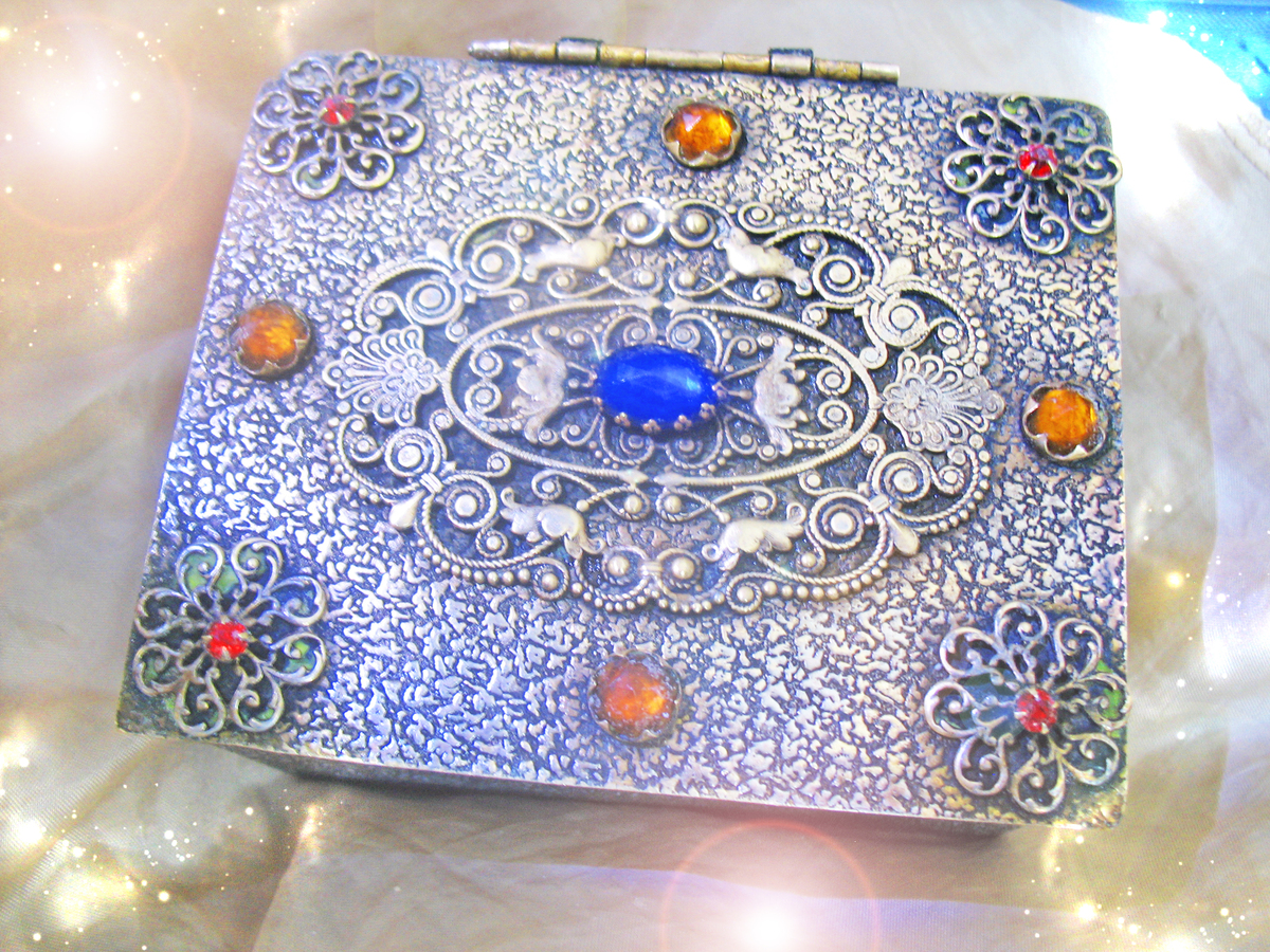 Full-size item image