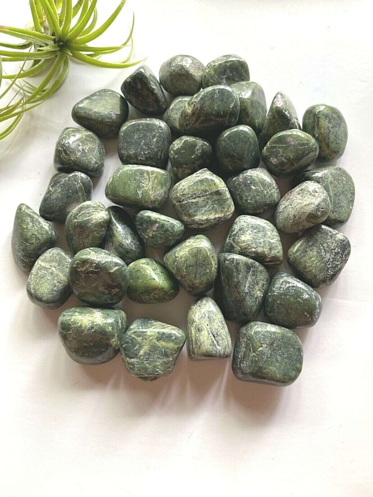 One Imperial Serpentine with Stichtite Tumbled Stone 20-25mm Healing Cry... - $1.84