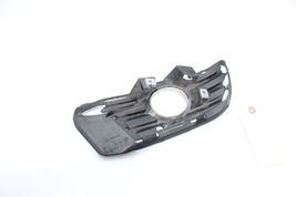 08-11 MERCEDES-BENZ C350 FRONT LEFT DRIVER SIDE FOG LIGHT TRIM Q2505 image 6