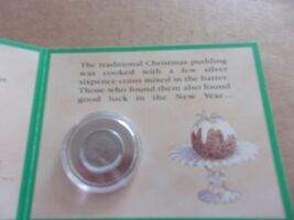 Morgan Mint   The Lucky Christmas Sixpence Coin 1955 - $182.68 MXN