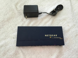 DS108 NETGEAR console wP ethernet switch Dual Speed Hub 10/100 MBPS 8por... - $59.35