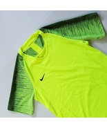 Nike Vaporknit II Size S Soccer Jersey Volt AQ2674-702 - £47.06 GBP