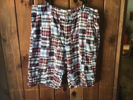 Old Navy Madris Shorts Size 38 Pockets Y2K Summer Vacation Casual - $7.70