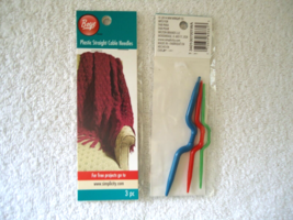 " Nip " 2 Packs Of Boye Plastic Straight Cable Needles " Great Gift Item " - $12.19