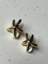 Vintage Smooth Goldtone Starfish Beachware Clip Earrings – 0.75 inches in  - £9.02 GBP