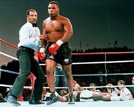 Richard Steele & Mike Tyson 8X10 Photo Boxing Picture Ko - $4.94
