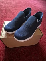 Womens Slip On Trainers Walking Shoes Navy Size 5 - £14.68 GBP