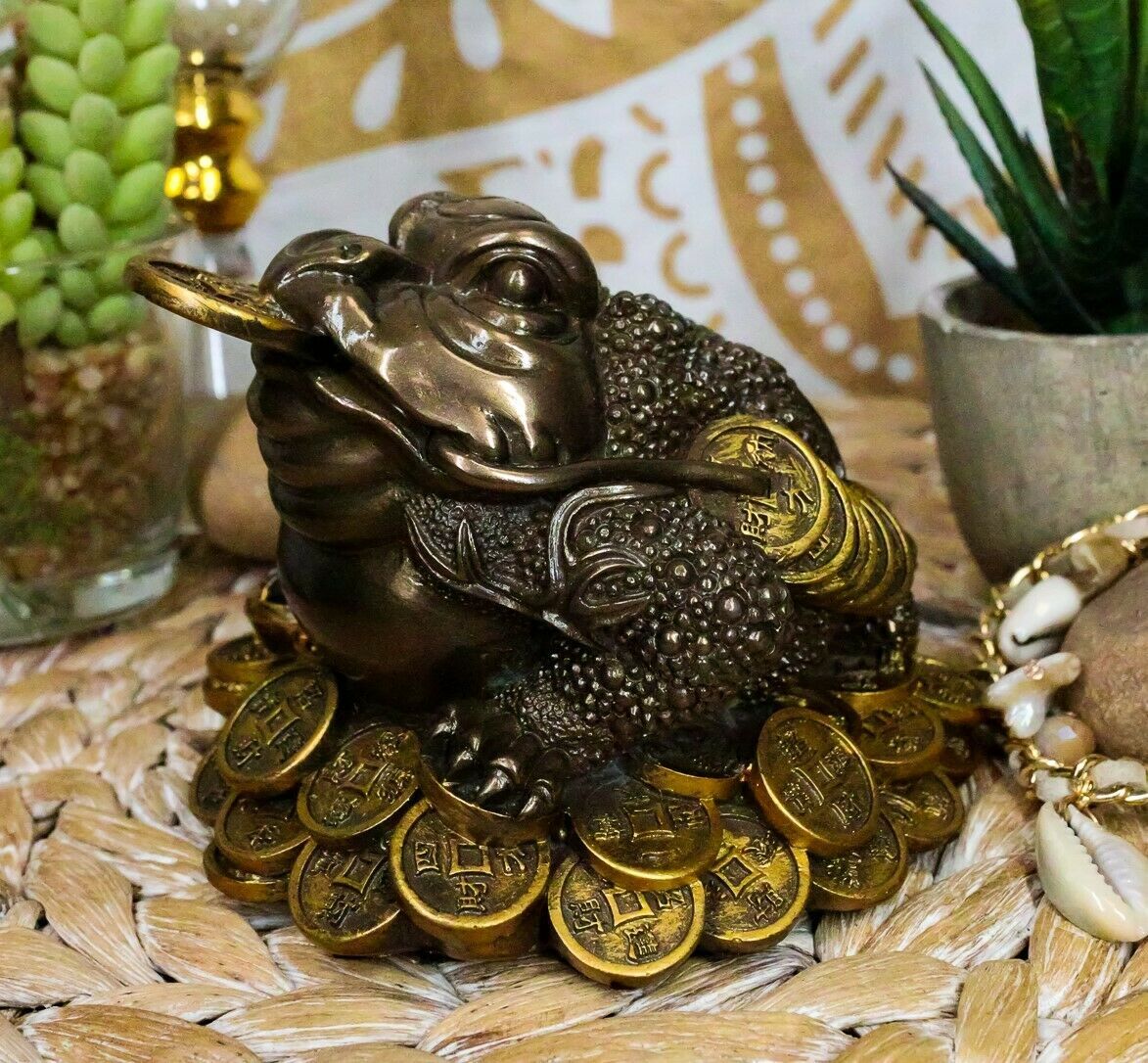 Primary image for Bronzed Resin Feng Shui Jin Chan Fortune Money Toad Frog Statue Talisman Decor