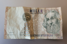 Italy-MILLE 1000 LIRE- 1982 Vintage - £54.40 GBP