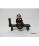 VINTAGE DALECRAFT PAINTED CAST IRON AMISH GIRL ON A BENCH - £7.98 GBP
