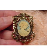 (CS4-10) SAUCY HAT woman gray white CAMEO Jewelry brooch pendant Necklace - €24,98 EUR