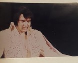 Elvis Presley Vintage Candid Photo Picture Elvis In White Jumpsuit EP1 - £10.11 GBP