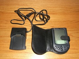 Palm M105 Handheld PDA w/Flip Case;Cradle;Serial Connector &amp; Stylus Works - $14.80