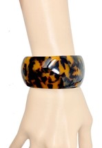 1.3/8&quot; Leopard Tortoise Acrylic Everyday Casual Chic Cuff Bracelet - $14.25