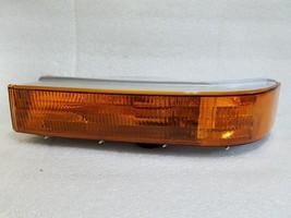 Driver Turn Signal Park Light (Below Headlamp) Fits 92-96 Ford F150 F250... - £23.35 GBP