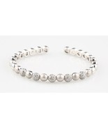 14k White Gold Brushed Dome &amp; Pavé Diamond Cuff Bracelet TDW = 1.5 ct - $53,072.08 MXN