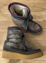 Women’s Vintage Yodelers Boots Faux Fur Sherpa Suede Size 5 USA Made Gray - £43.30 GBP