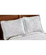Classic Medallion Quilted Pattern ~ White Pillow Sham ~ Standard Size 20... - $35.91 CAD