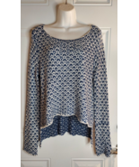 Romeo & Juliet Couture Loose Knit Long Sleeve Scoop Neck High Low Hem Top MED - $15.19
