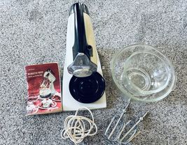 Vintage Sunbeam Mixmaster Stand Mixer 2 Bowls 2 Beaters TESTED Works! Read - $45.00