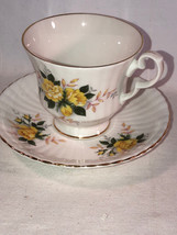 2 Royal Windsor Yellow Roses Bone China Tea Cups &amp; Saucers Mint - £19.80 GBP