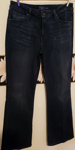 Levi&#39;s San Francisco Brand Blue Jeans ~ Women&#39;s Size 16 ~ Demi Curve ~ B... - $35.00