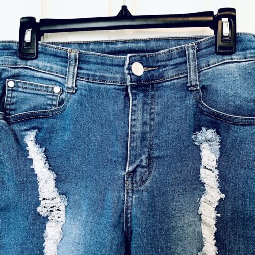 U.W.J Womens 15/16 Medium Wash Distressed Ripped Destroyed Straight Leg ... - $21.95