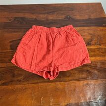 SNDYS Everyday Shorts Womens Size S Coral Textured Elastic Waist Pull-On - $18.02