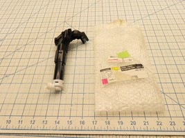 Toyota 85208-47020 Headlight Washer Actuator Sub Assembly - $1,492.10 MXN