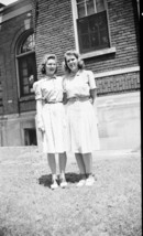 1940 DePauw University 2 Pretty Girls Move In Day Photo B&amp;W Negative - £2.74 GBP