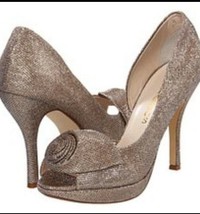 Caparros Women&#39;s Shoes Baldwin Champagne Sparkle Casual Prom Heels Size ... - $546.62 MXN