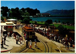 San Francisco California Cable Car At Fisherman&#39;s Wharf 1977 Vintage Postcard - £7.42 GBP
