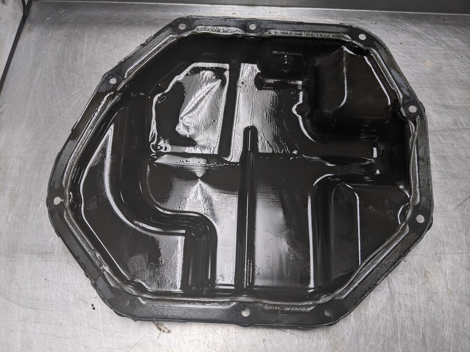Lower Engine Oil Pan For 17-20 Nissan Rogue Sport  2.0 111104BB1B - $36.33