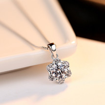 14K White Gp Flower Pendant Necklace W/ 1.40CT Simulated Diamond Women Girl Gift - £62.59 GBP