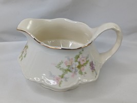 Homer Laughlin Republic Jean USA Creamer - £16.78 GBP