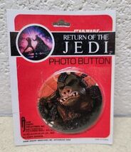 Vtg  1983 Star Wars Return of The Jedi Photo Button Pin Pinback Gammorea... - $9.89