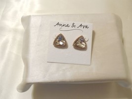 Anna &amp; Ava 3/4 &quot; Gold Tone Pave Simulated Diamond Stud Triangle Earrings F572 - £5.27 GBP