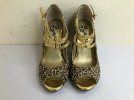 Seychelles Women High Heels Synthetic Leopard Sandals - $19.20
