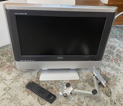 Toshiba 20HLV16 20" LCD HD Ready TV Combo Wall or table DVD not working - $79.20