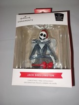 New Hallmark The Nightmare Before Christmas Jack Skellington in Present Ornament - £11.97 GBP