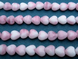 25 10 x 10 mm Czech Glass Heart Beads: Pink Quartz - £3.97 GBP