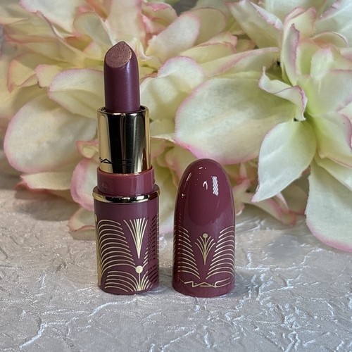 Mac MINI Lustreglass Lipstick Lim Ed - SHE OWNS EVERYTHING! - NWOB Free ... - $12.82 Mac MINI Lustreglass Lipstick Lim Ed - SHE OWNS EVERYTHING! - NWOB Free ... - $12.82
