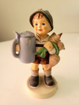 Goebel Hummel 87 For Father - Boy W/ Turnips TMK5 Figurine - £16.81 GBP