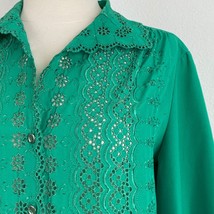 Vintage Kelly Green Eyelet Blouse Womens Medium Long Sleeves Crepe Poly ... - £27.24 GBP