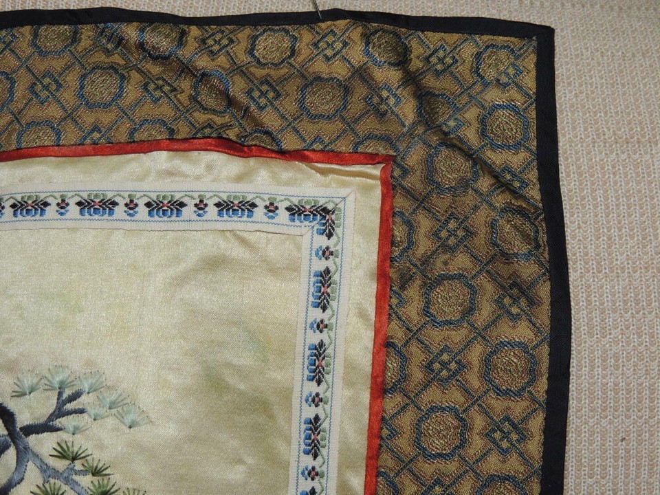 Chinese Silk Embroidery 12" Panel Tapestry Brocade Frame crane Vintage / Antique Item image 4